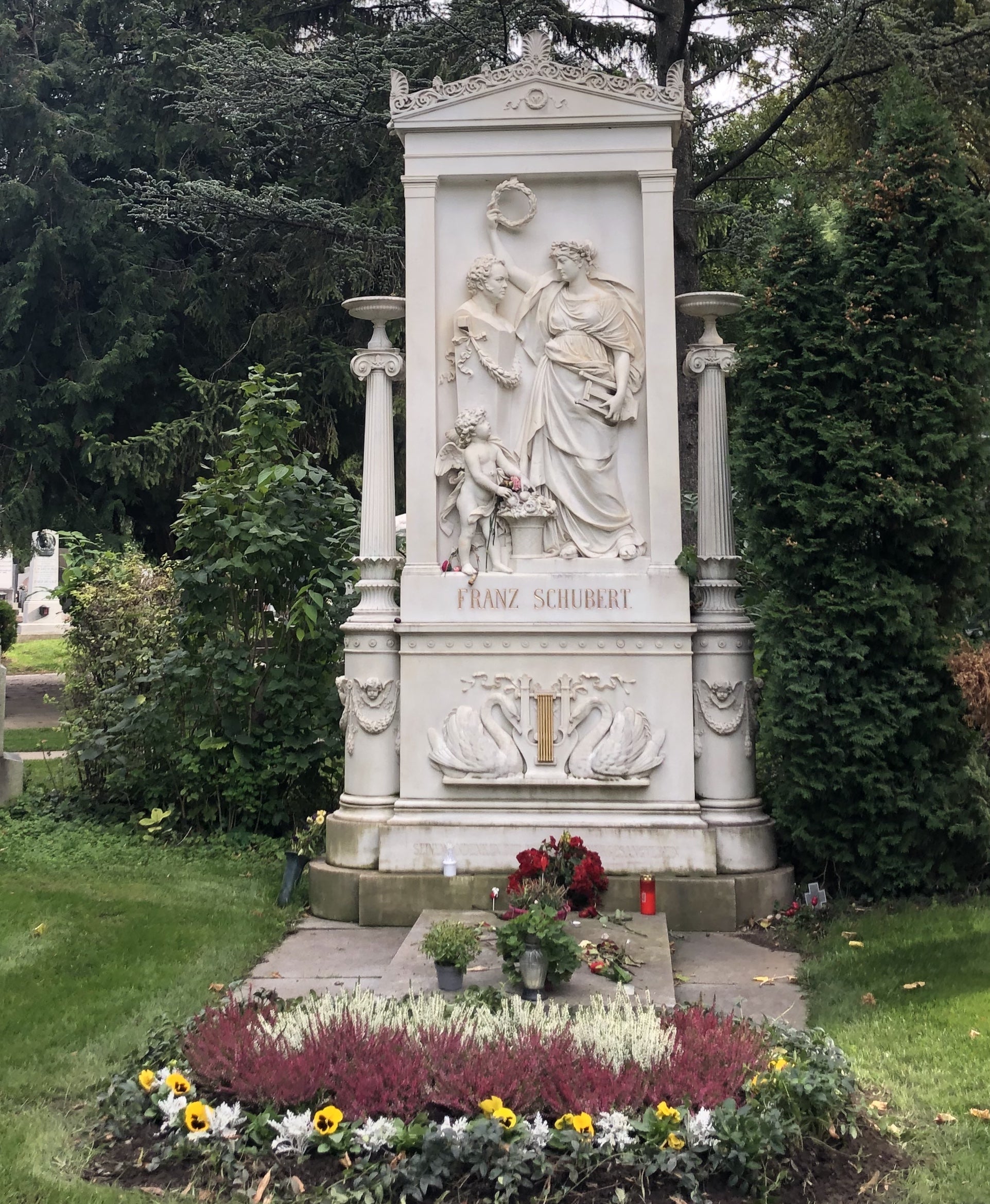 ウィーンにあるシューベルトのお墓
