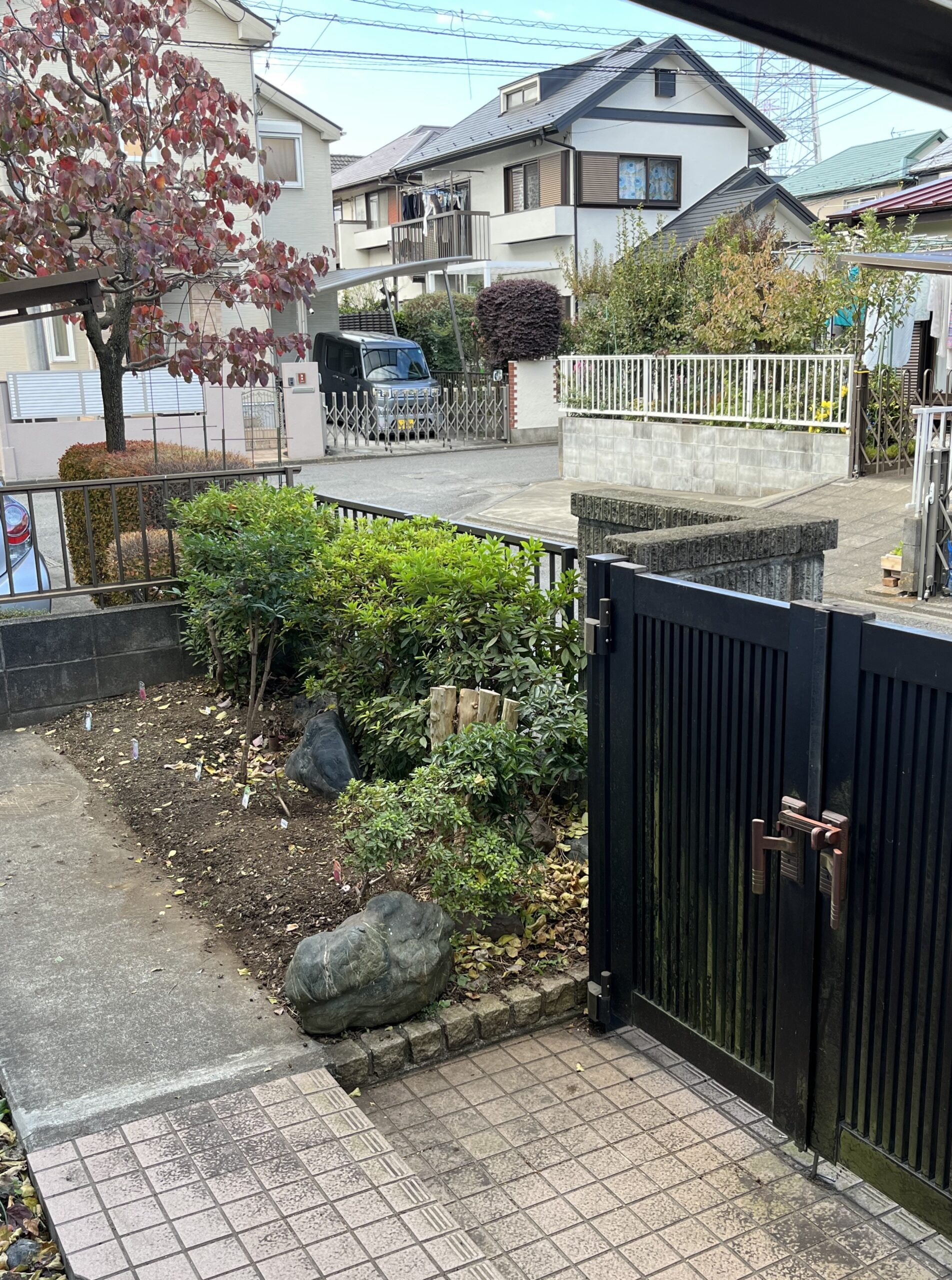 冒頭の写真とビフォーアフターで見比べてほしい。風景が一変してしまった。何だか寂しくもなってくる。